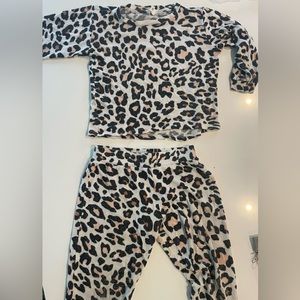 Cozy Girls Sweatsuit - 6X